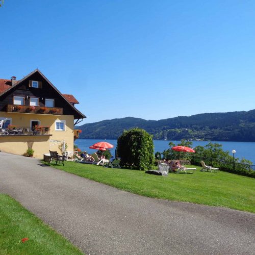 Pension Sedlak holidays at lake
